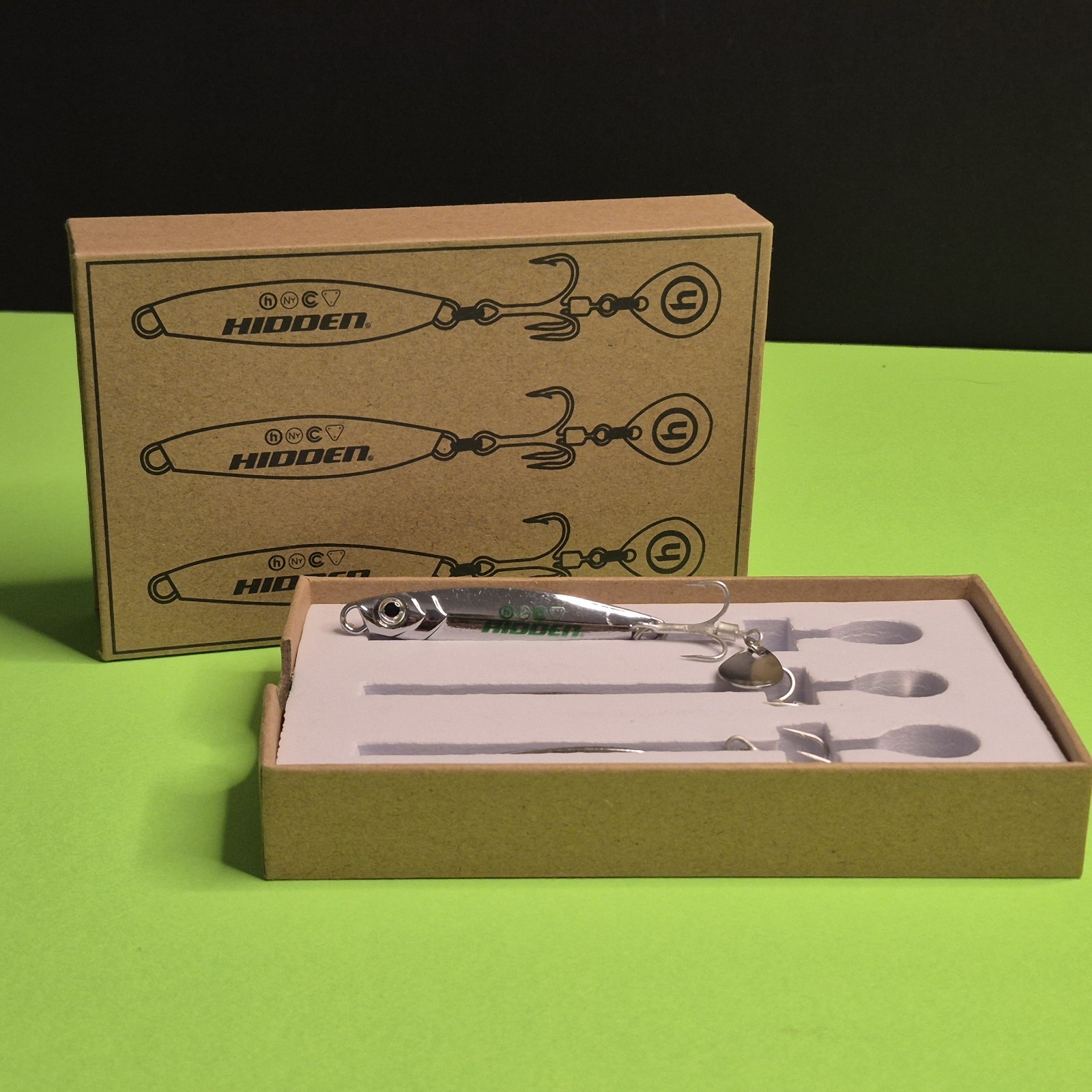 HIDDEN NY NEW YORK ACCESSORIES! VOL DISCOUNT BUNDLE! AASICS UMBRO AND WANDER