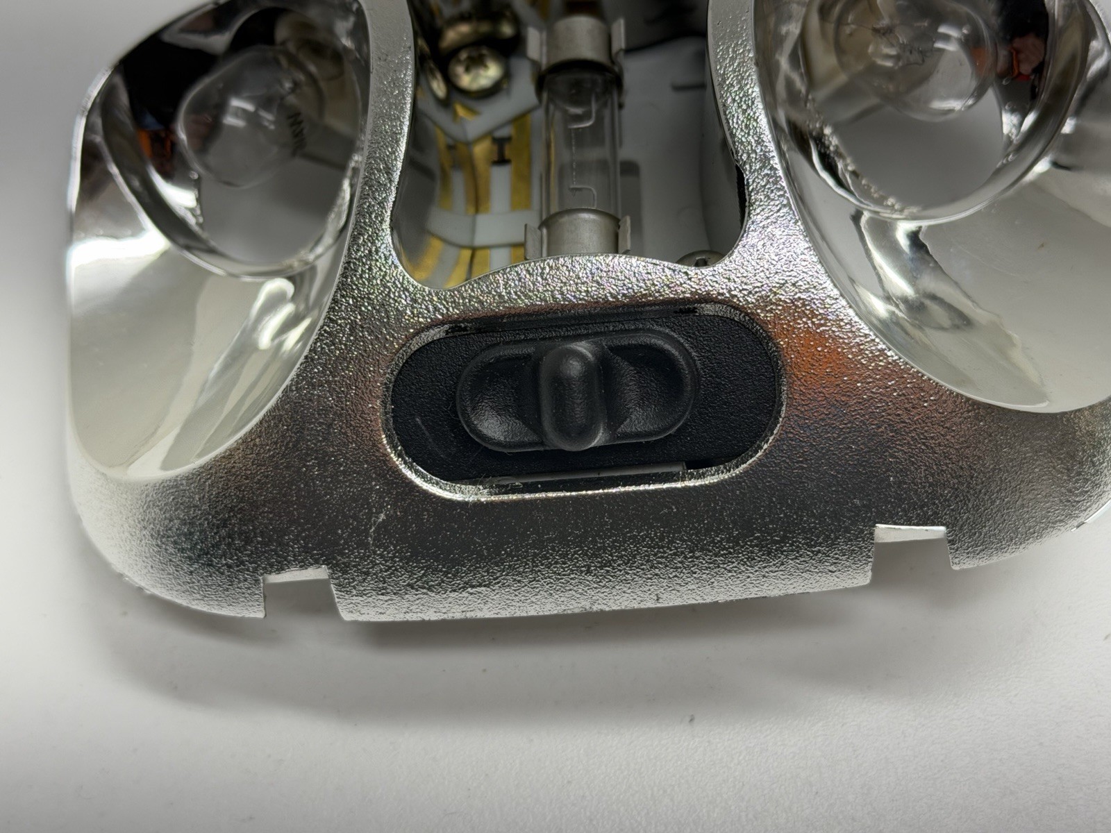 TESTED 1994 - 2004 THREE Bulb Ford Ranger Mazda Dome Light Map Overhead OEM C12