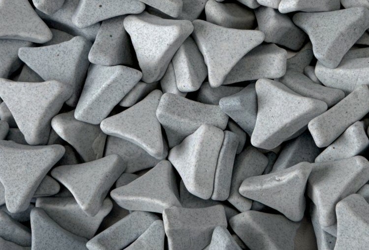 1 LB CERAMIC TUMBLING MEDIA ABRASIVE POLISH METAL DEBURRING TUMBLER 1" ANGLE CUT