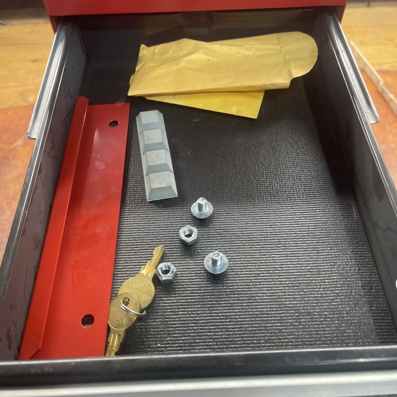 Vintage Sears Craftsman Hanging Side Tool Box - 706.652030 W/ Keys