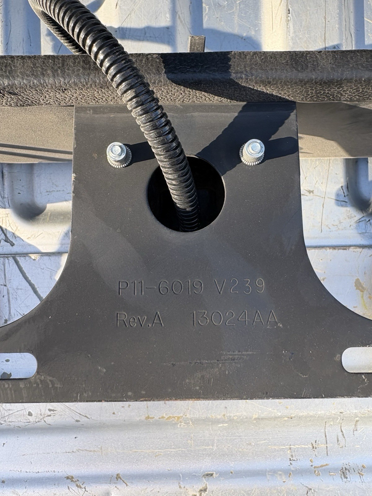 International PROSTAR Tail Panel Rear Tail Light Assembly Optronics Peterbilt