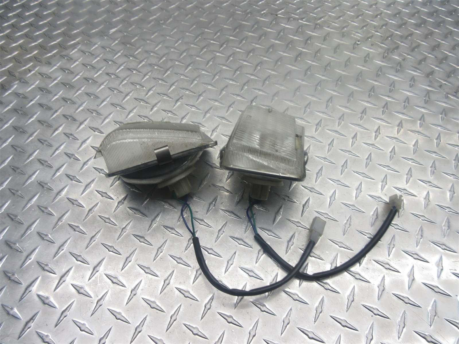 1989 88-90 Honda GL1500 Goldwing Front Lower Fog Left Right Light Lamp Pair