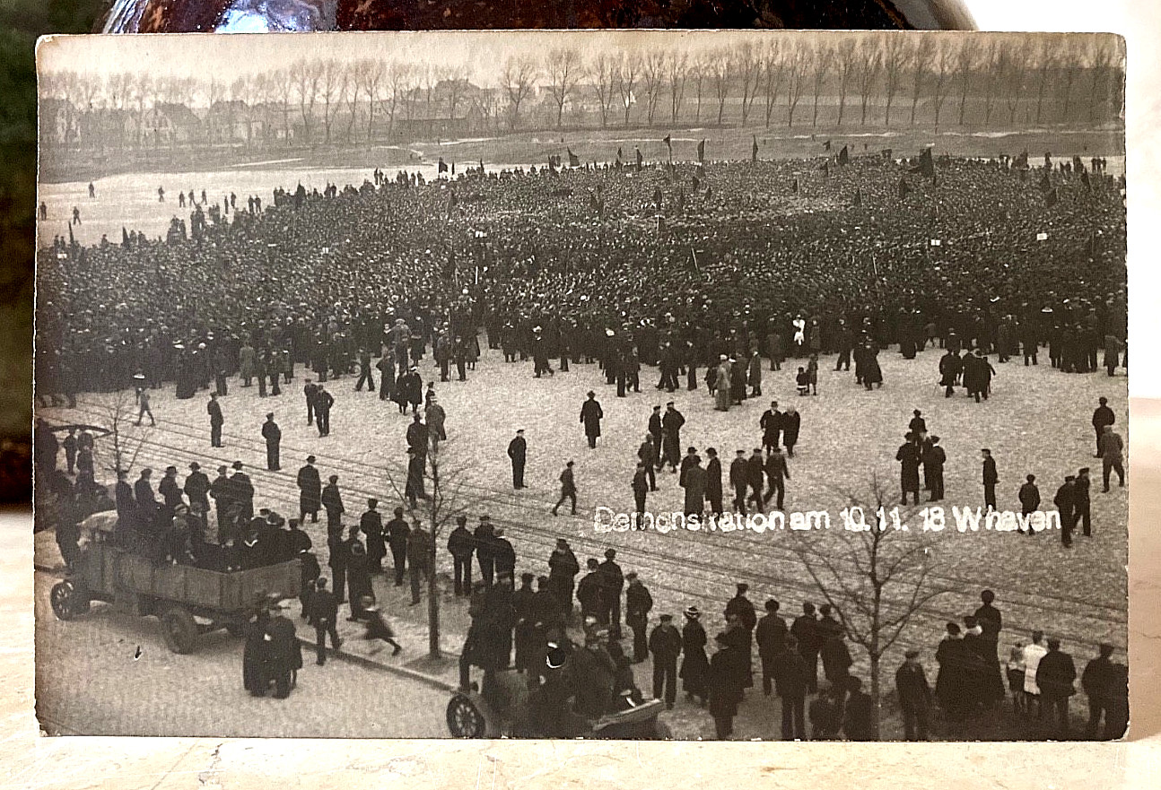 POST-WW1 GERMAN FREIKORPS WILHELMSHAVEN DEMONSTRATION PHOTO POSTCARD RPPC
