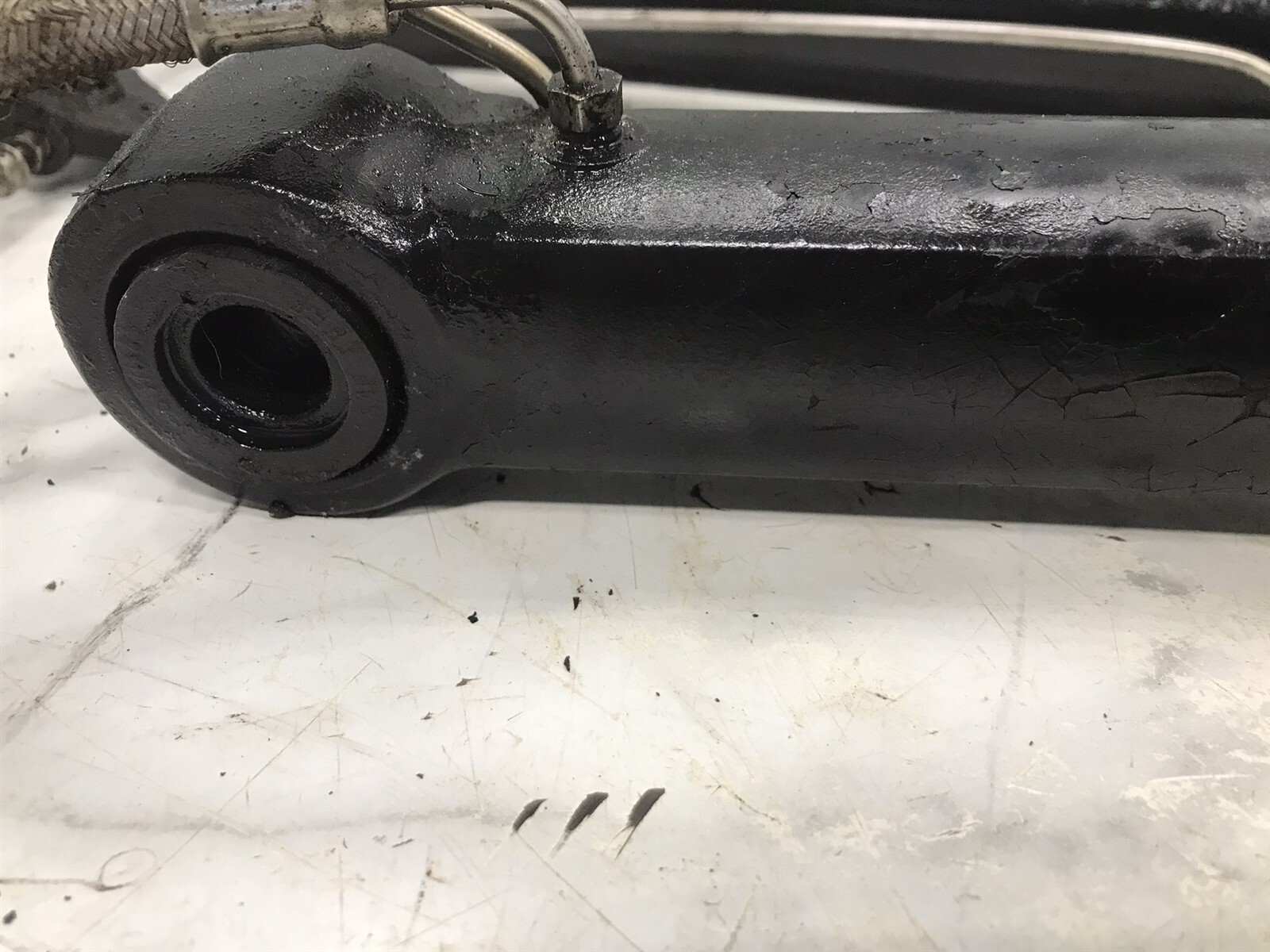 Mercury marine MerCruiser Alpha Bravo trim tilt lift hydraulic cylinders NO SALT