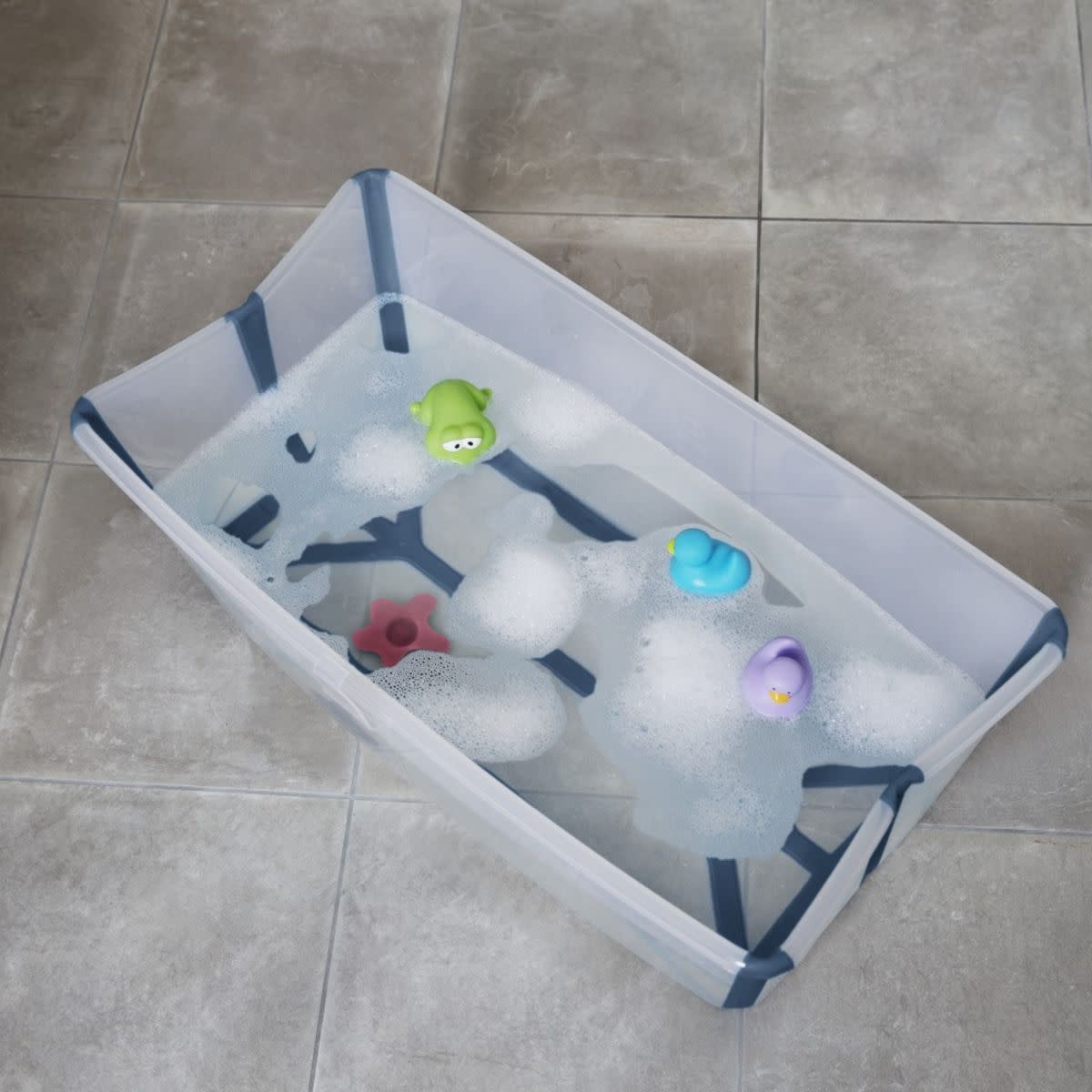 Stokke Flexi Bath V2 w Newborn Support Best for Infant and Toddler White