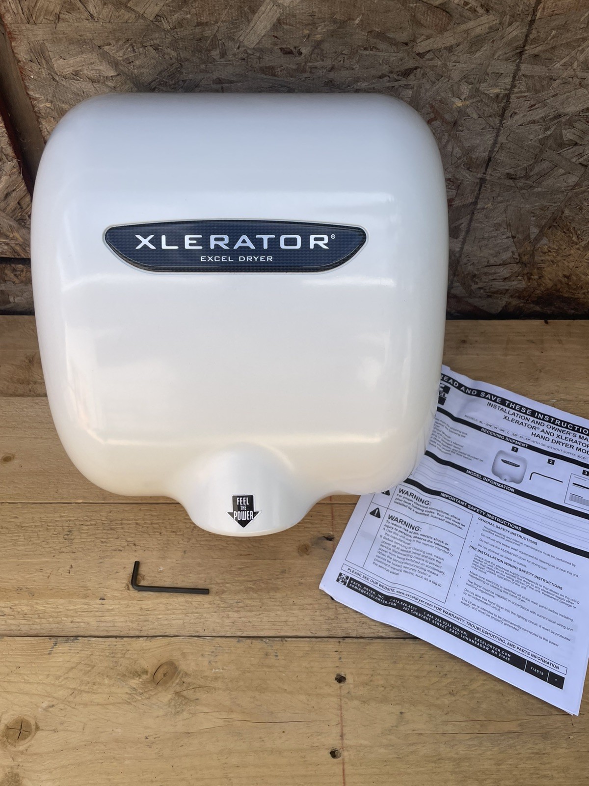 Excel Dryer - XLERATOR XL-BW Eco Automatic Hand Dryer Quick Dry 120V - White