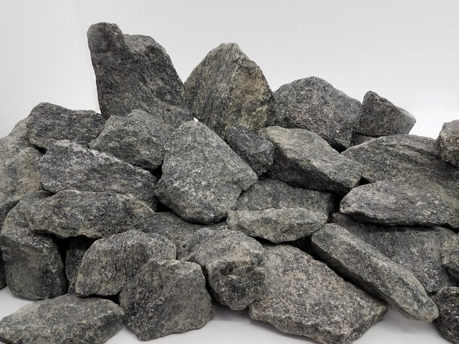 Rocks for Aquarium Stone Decorations 20lbBlack Jagged Granite FishTank Ornaments