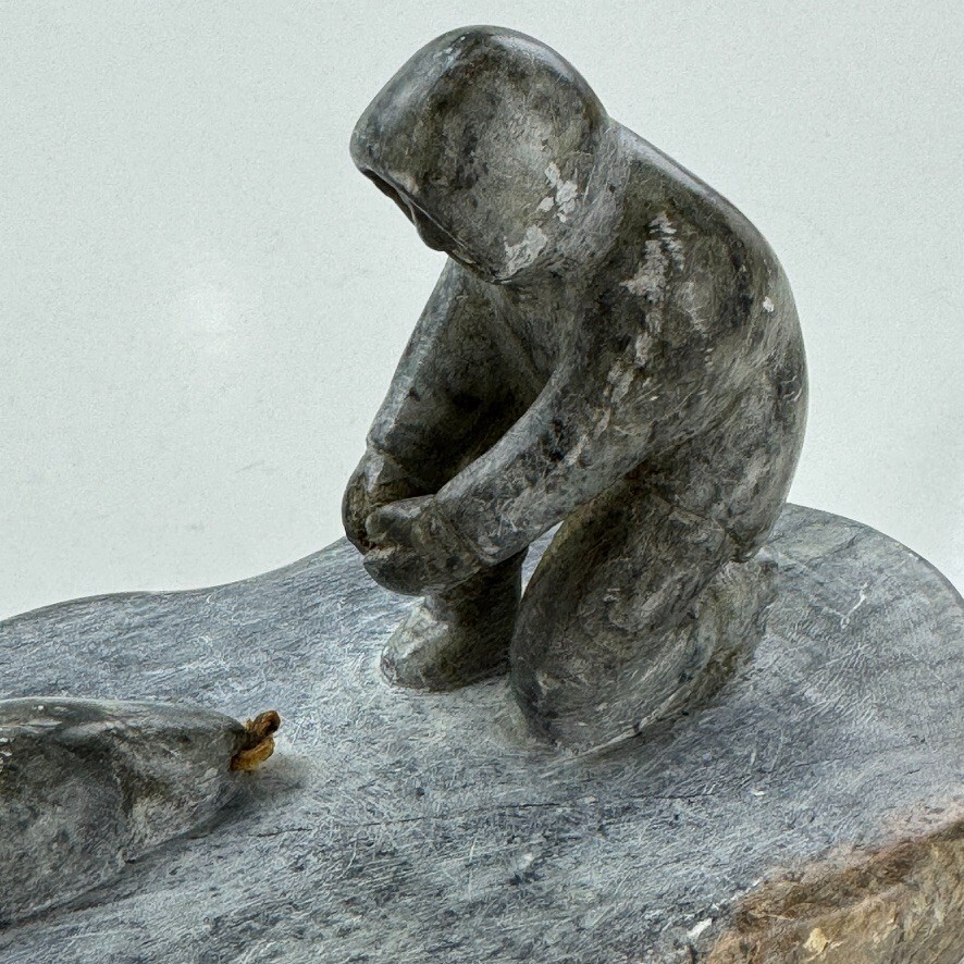 Alaskan Native Vtg Soapstone Tableau Seal & Hunter Contemporary Green Variegated