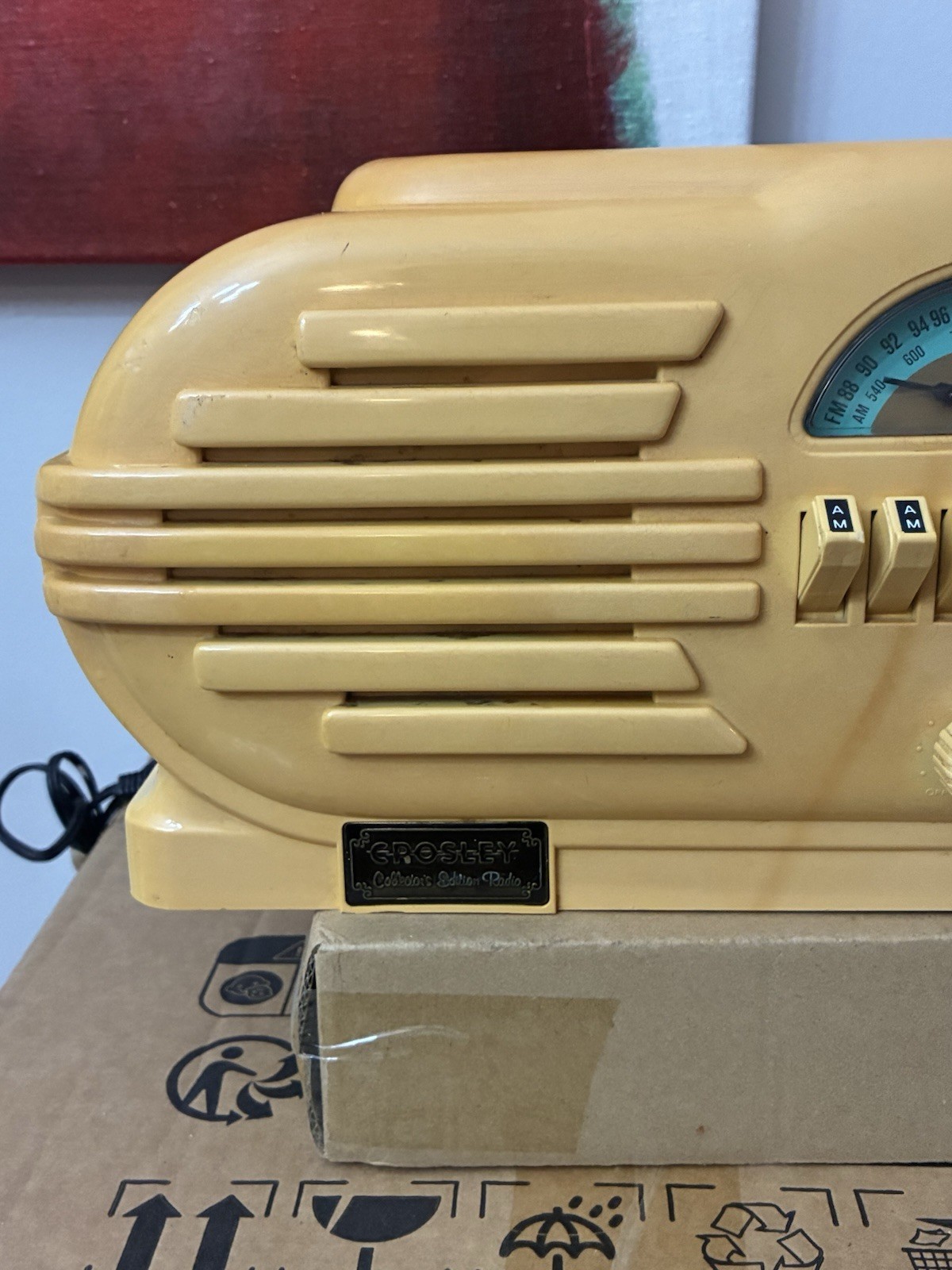 Crosley CR-3 Collector’s Limited Edition Art Deco AM/FM Radio Cassette Player📻