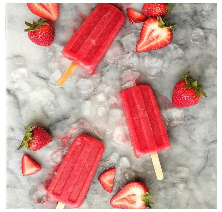 McCormick Strawberry Extract with Other Natural Flavors, 2 fl oz