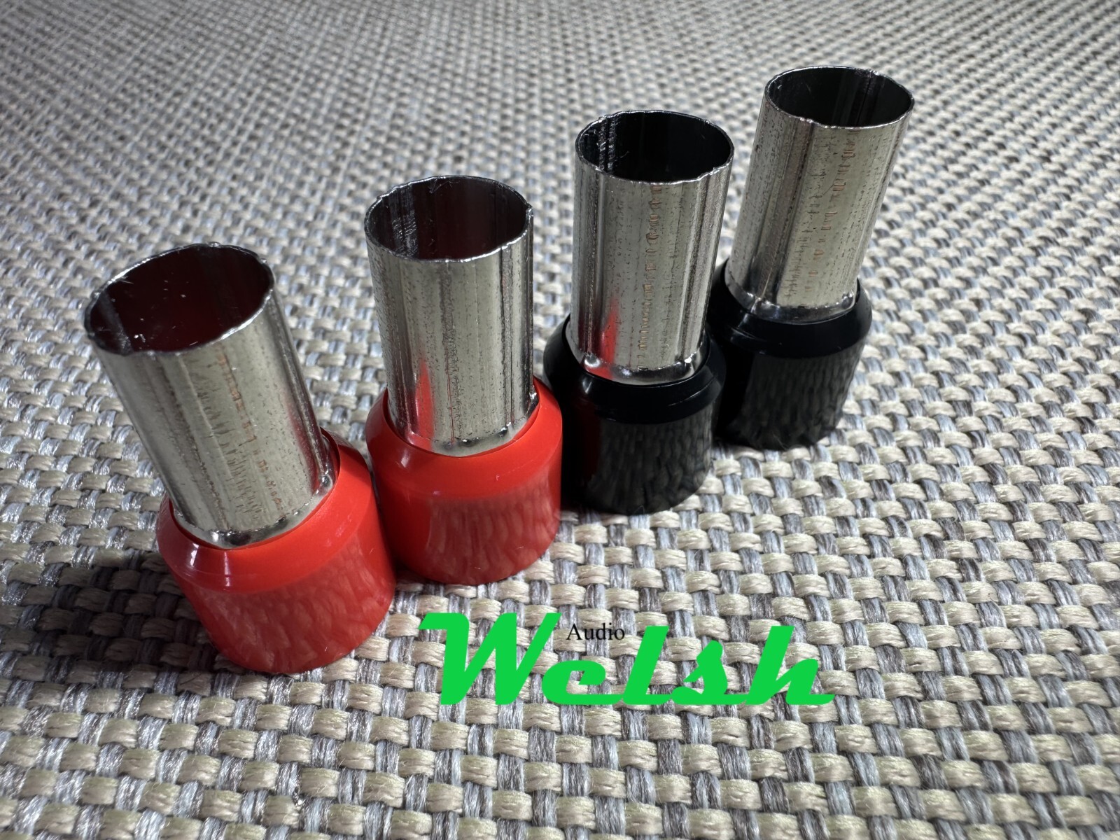 1/0 Oversized Ferrules (pack of 4) (fits into car amplifiers w/o being crimped)