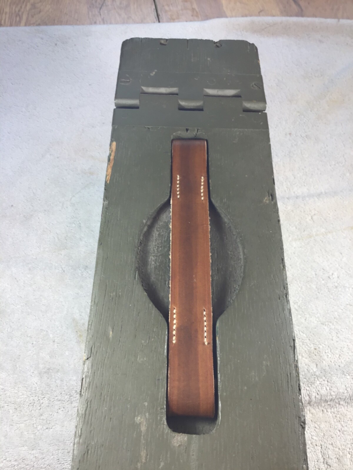 WW1 1917 1918 WOODEN AMMO BOX REPLACEMANT LEATHER HANDLE