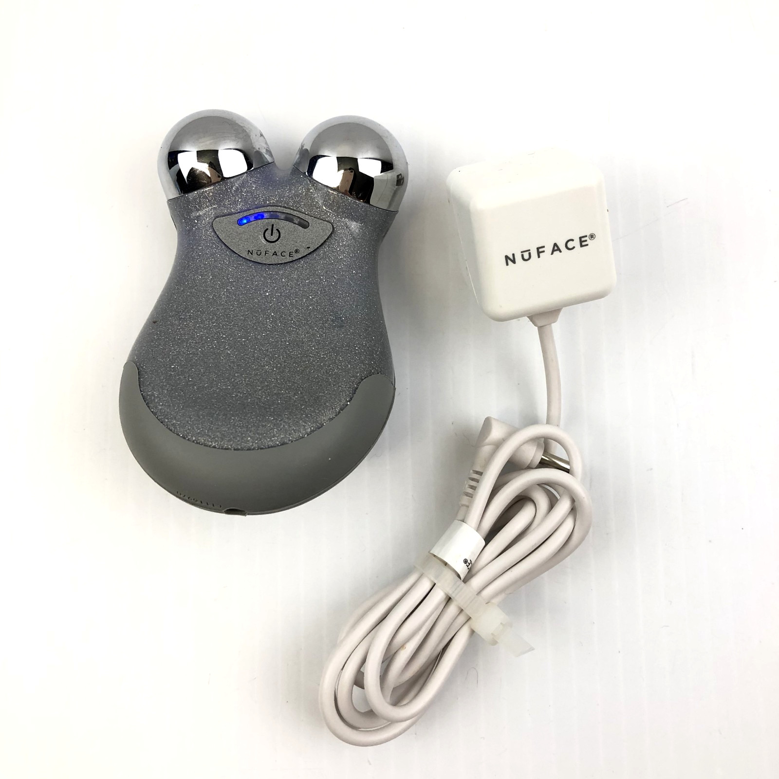 NuFACE MINI Facial Toning Device With Microcurrent Firming Activator Gel