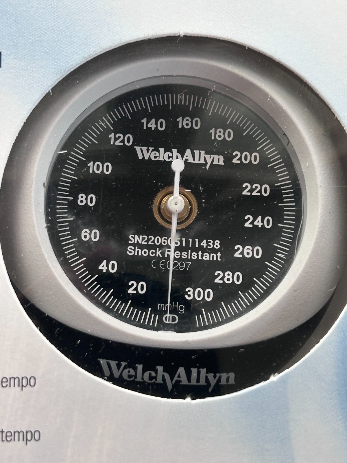 Welch Allyn DS45-11 Durashock BP Aneroid with Large Adult Cuff Ref 901092 - NEW