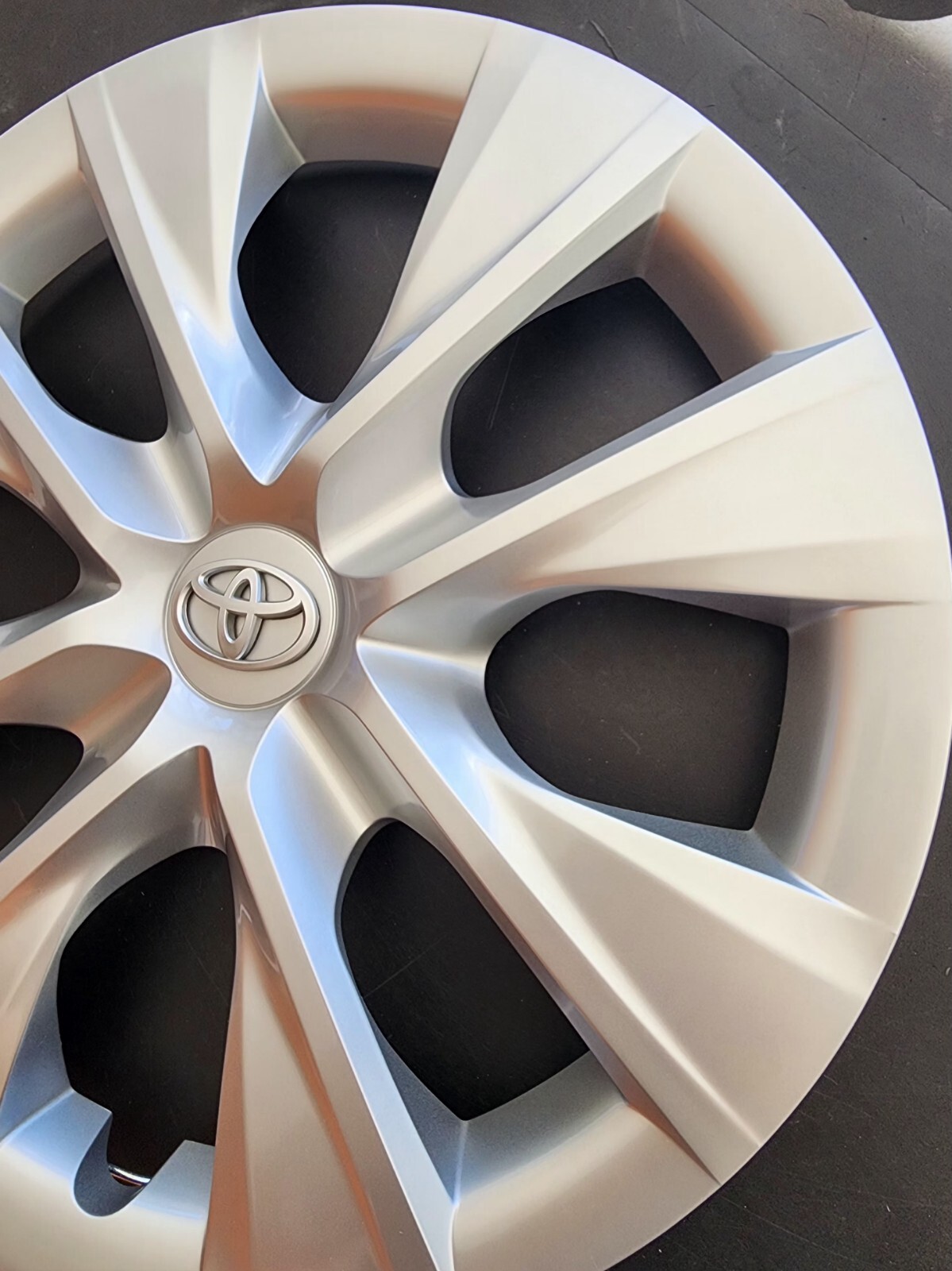 2014 - 2019 Fits Corolla 15" Hubcap Wheel Cover 61171