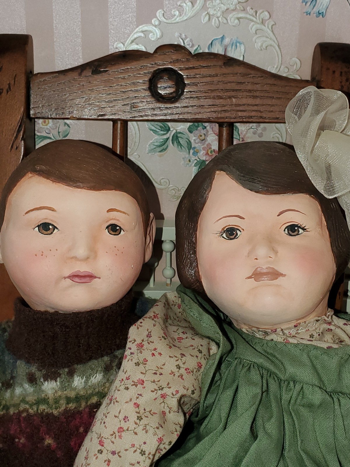 OOAK Folk Art Handmade 19” Paper Mache & cloth Twin dolls Sign Dorothy Shunke 09