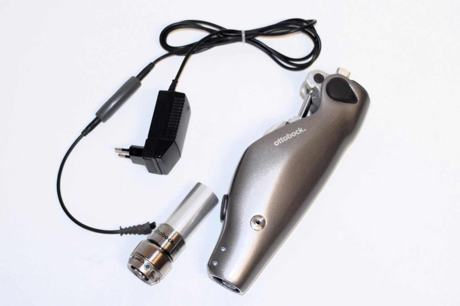 perfect year 2018 Otto Bock c-leg 4 3C98-3 prosthetic leg charger 2R87 torsion