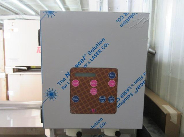 Baskin Robbins SURESHOT Refrigerated Milk/Cream Liquid Dispenser AC20 AC220-FP-8