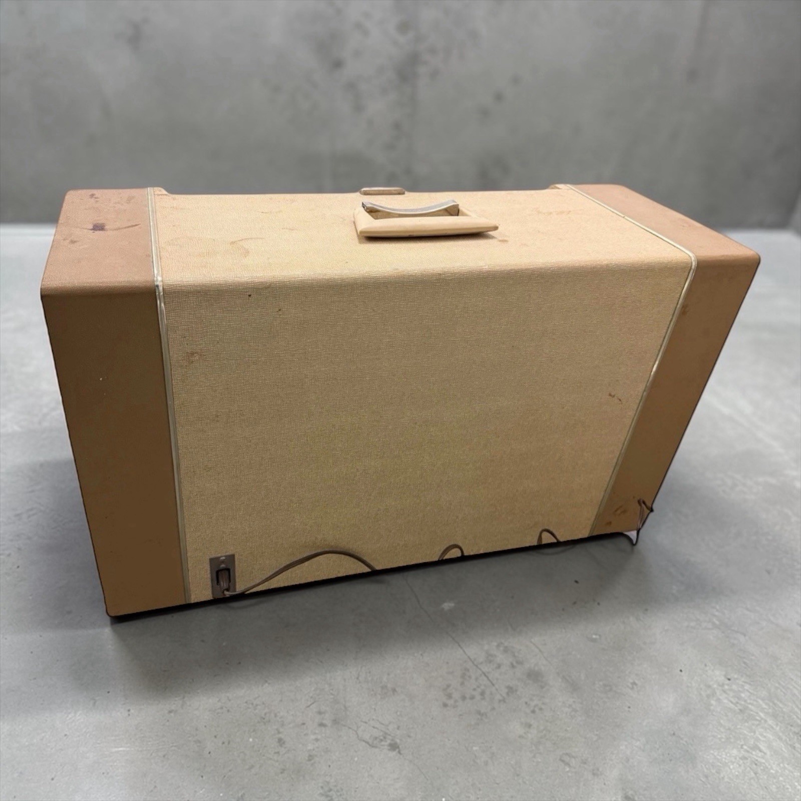 Vintage 1960's MAGNAVOX Imperial Micromatic TURNTABLE RECORD PLAYER Tested Works