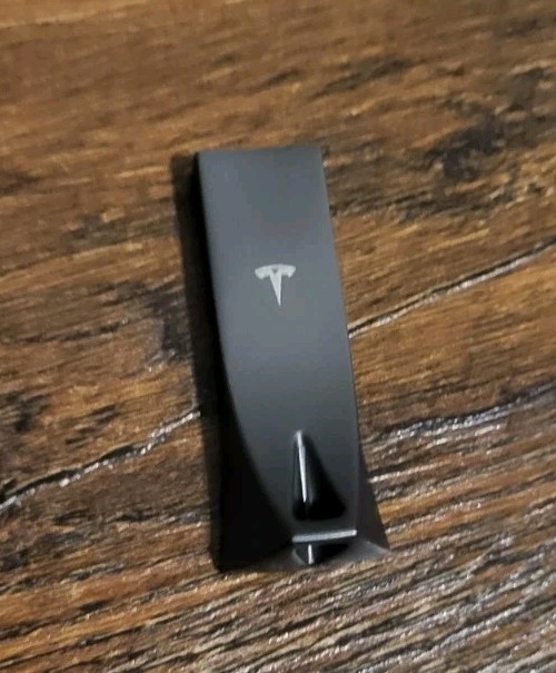 TESLA OEM Model S,3,X,Y USB Flash Drive for Dashcam 128GB READ DESCRIPTION BELOW