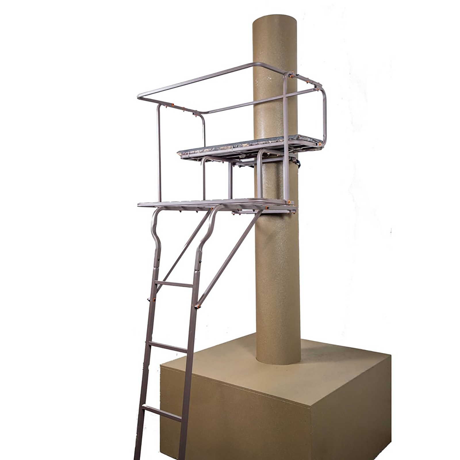 Rhino 18' 2-Person Hunting Ladder Stand