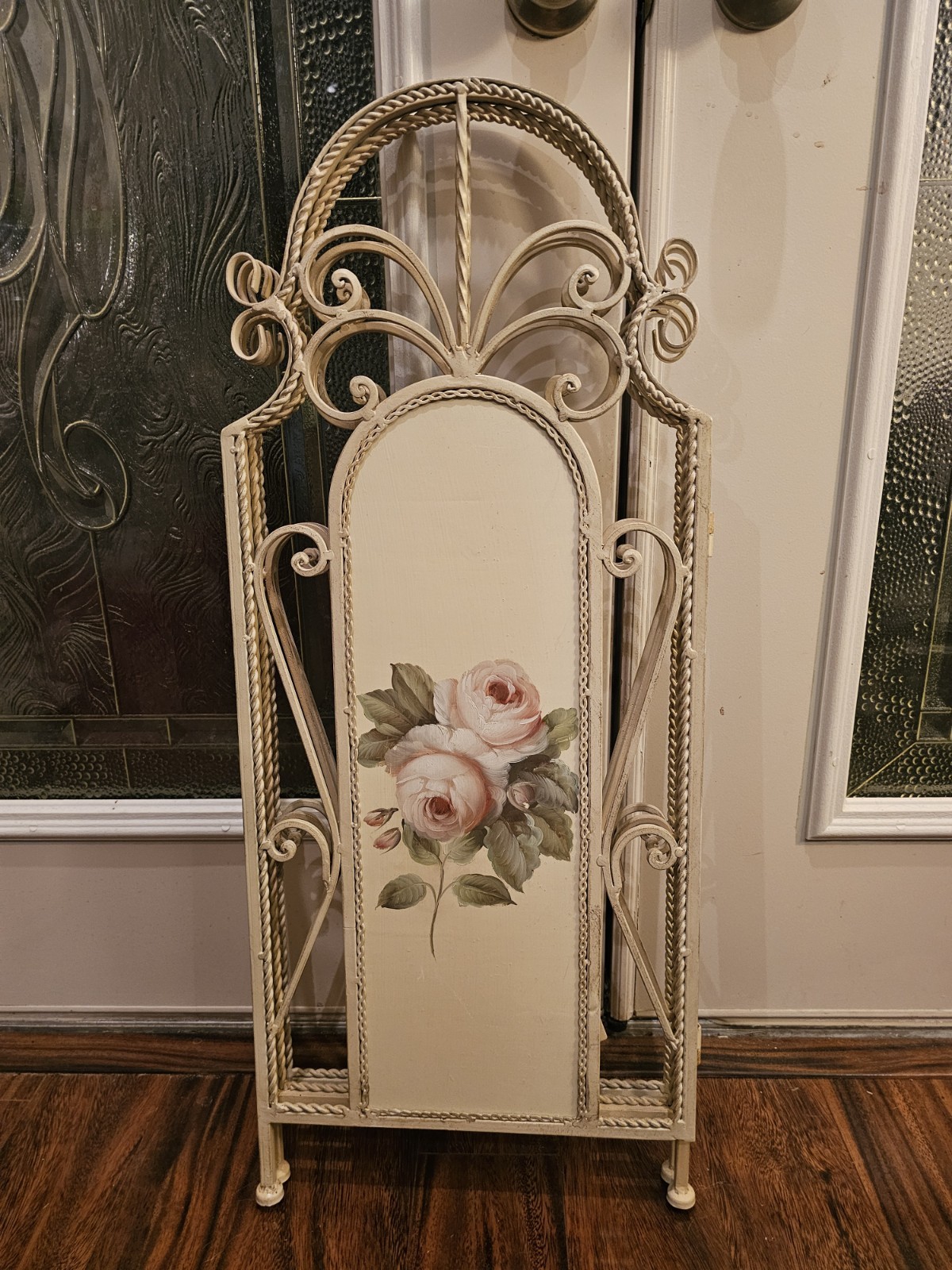 Vintage Victorian WroughtIron Short Room Divider W/Rose Panels-Very Good
