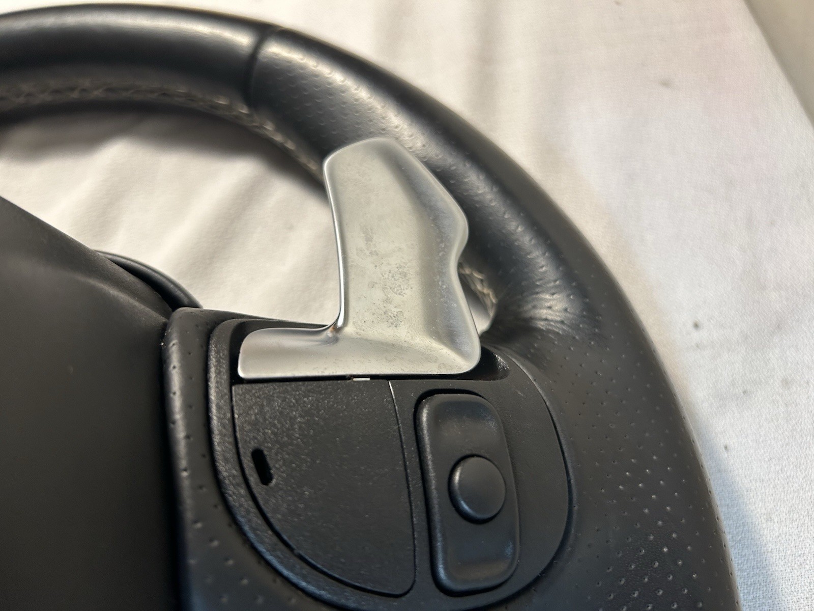 2021 Dodge Charger HELLCAT Steering Wheel Assembly COMPLETE OEM USED