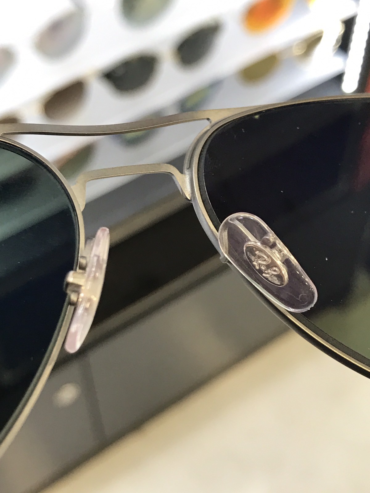 Brand New Authentic Rayban Eyeglasses Sunglasses NOSE PADS Plug-In Type Silver