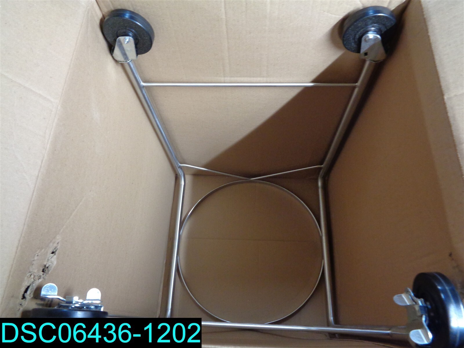 Vollrath 79301 Stainless Steel 30 Quart Mobile Bowl and Stand