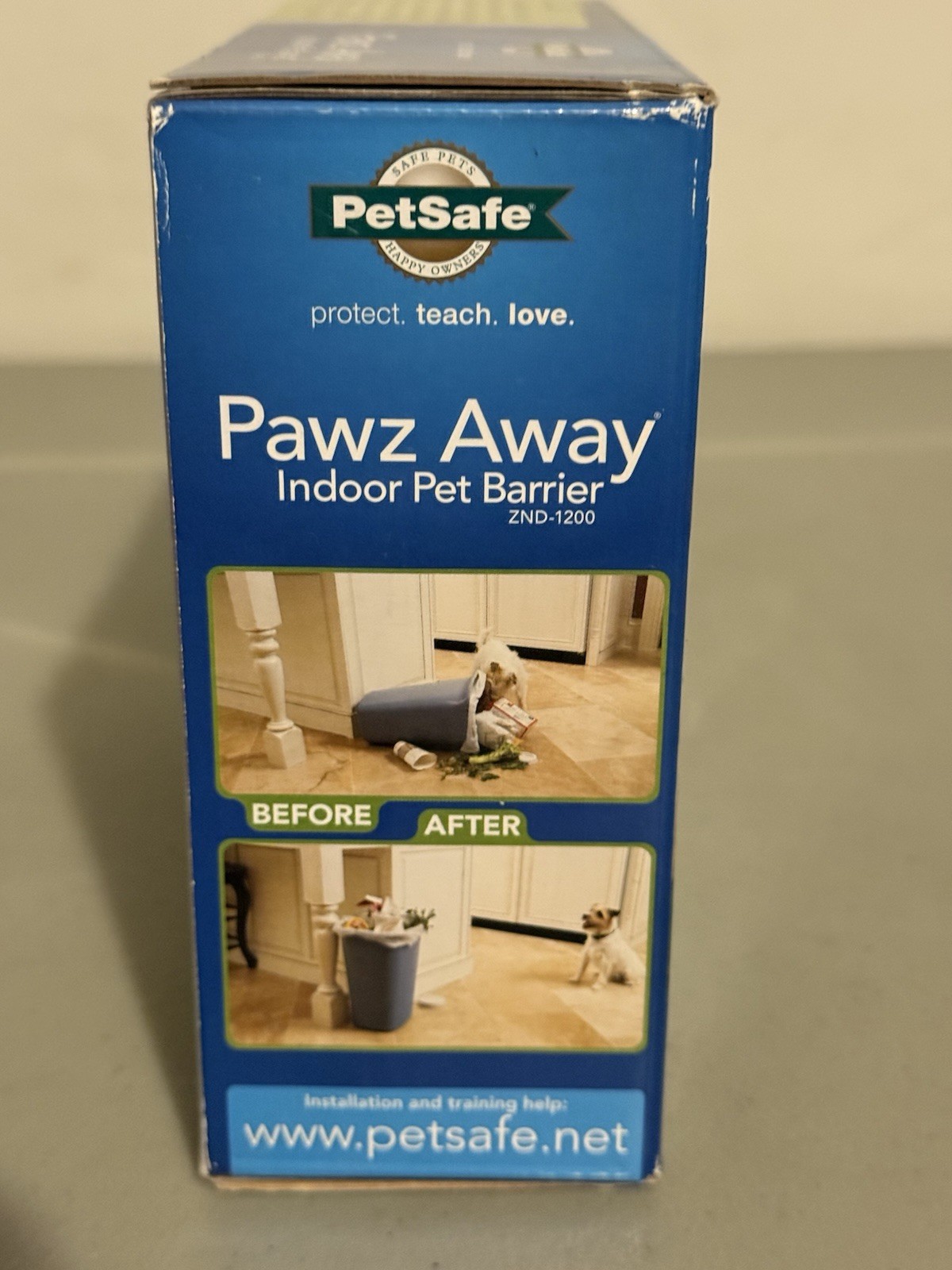 PetSafe Pawz Away Indoor Wireless Pet Barrier System with Collar ZND-1200 NEW
