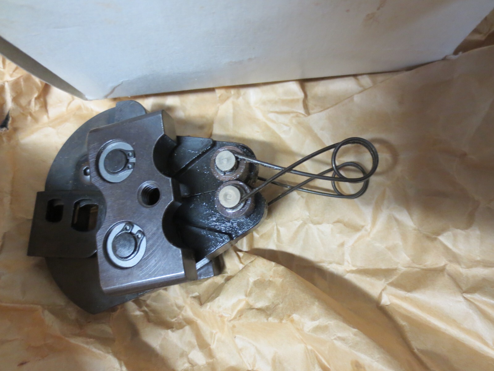 MOLEX AT-7000 Crimp Head For At 200 Pneumatic Hand Tool Marked 22-14, 16-10