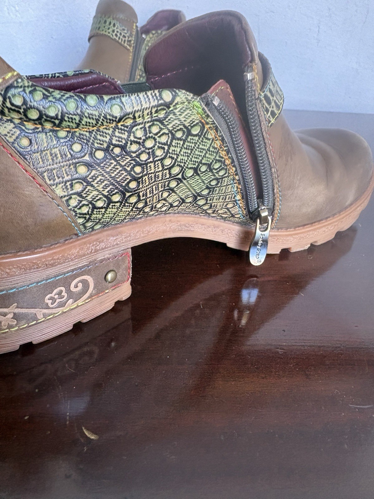 L'Artiste by Spring Step Magda Slip-On Shoes Women's Brown Size US9 EU 40 New