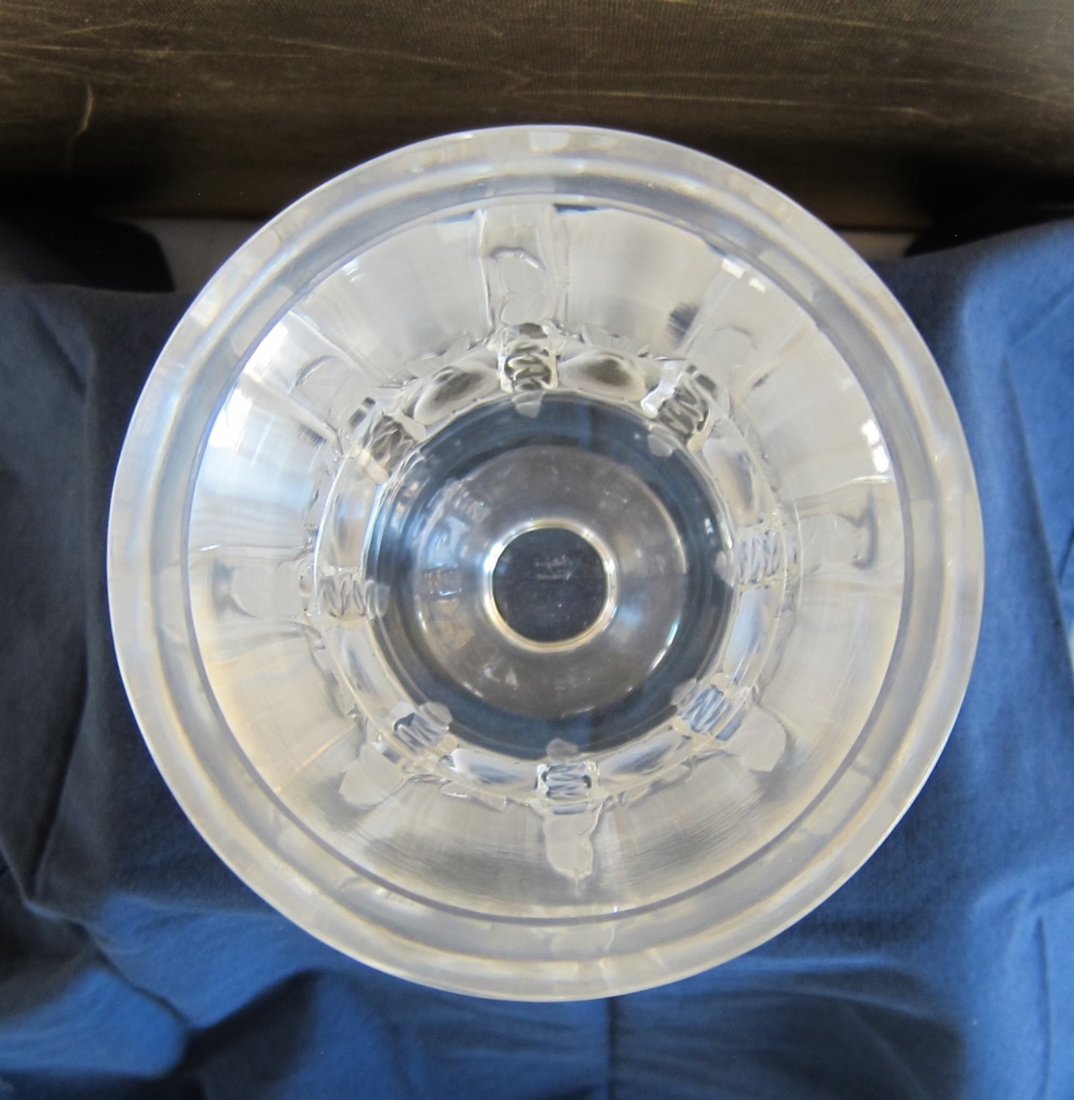 SIGNED Vintage Lalique Frosted Glass Satin Crystal Dampierre Bird Vase