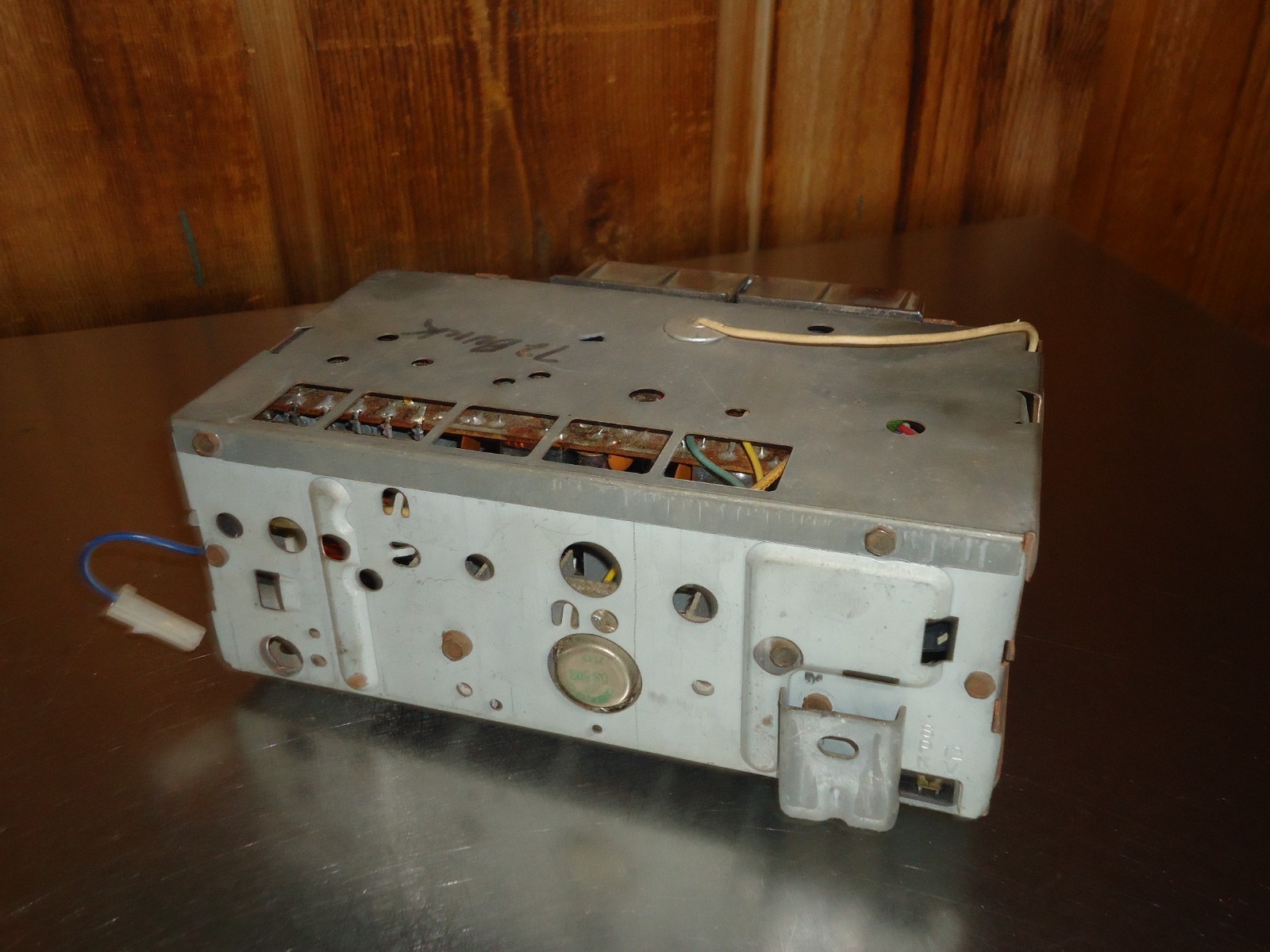 OEM GM Delco AM Radio 24APB1 7313604 Sonomatic 1972 Buick Skylark