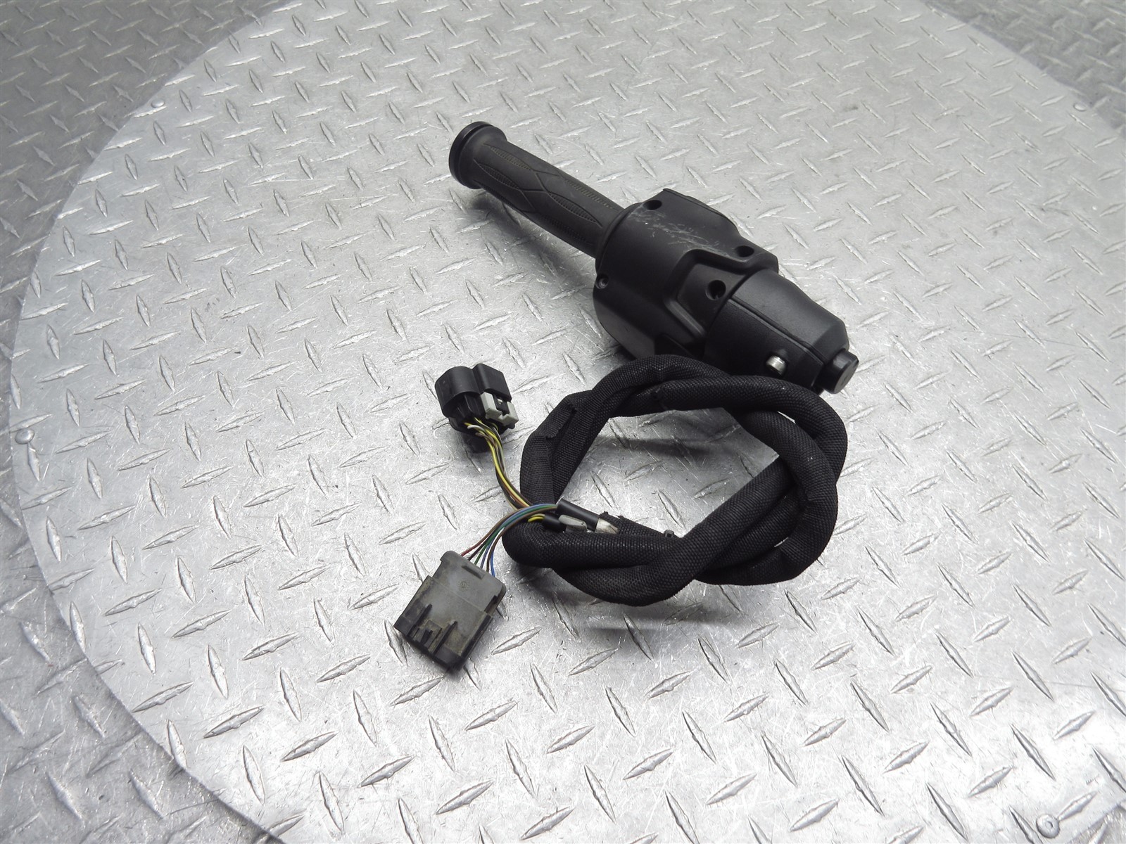 2020 20-24 Can-Am Spyder F3 Limited OEM Right Handlebar Control Switch Assy