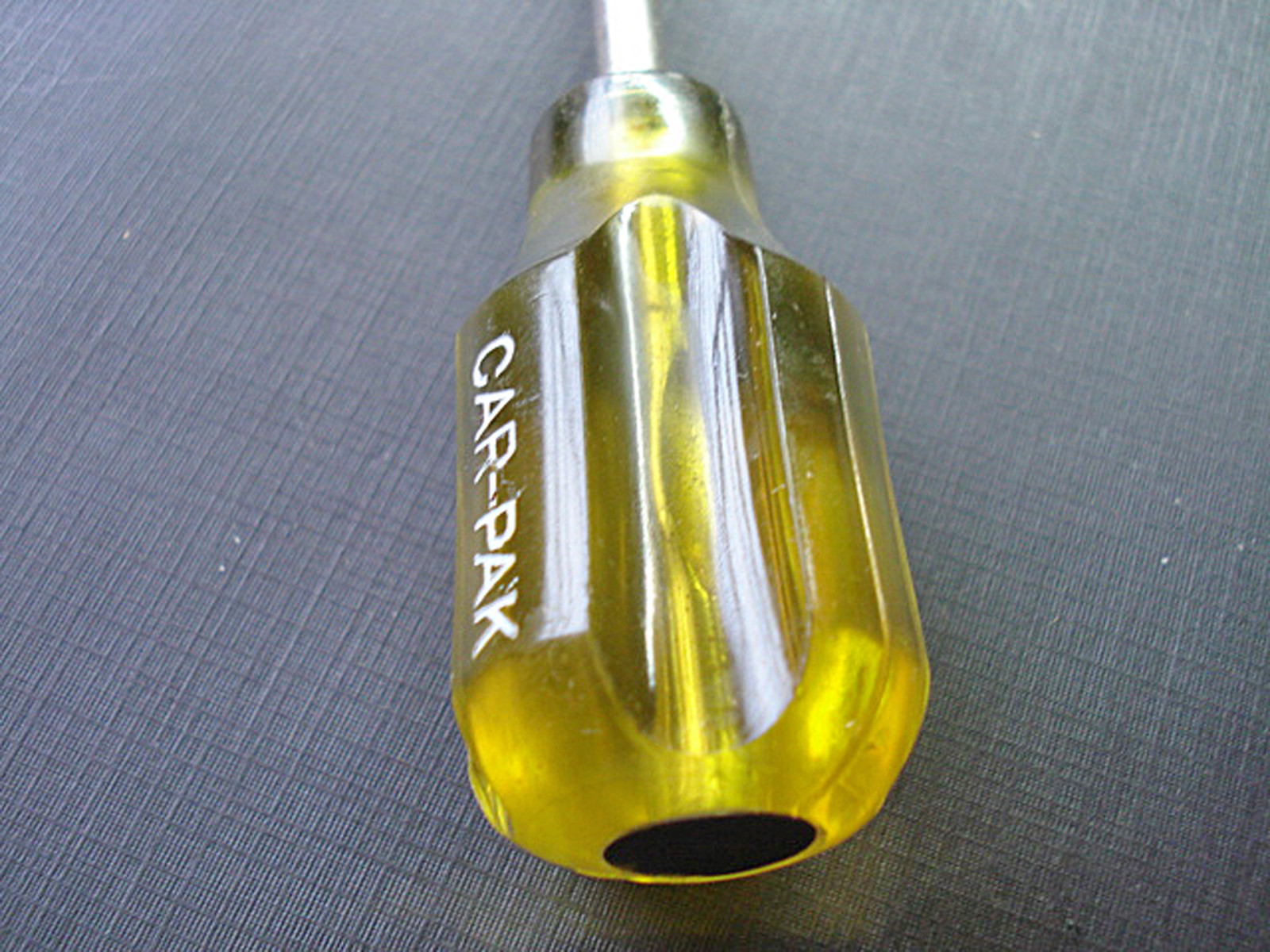 heavy duty full tang scratch awl 6-1/4" long with 4-1/16" long blade