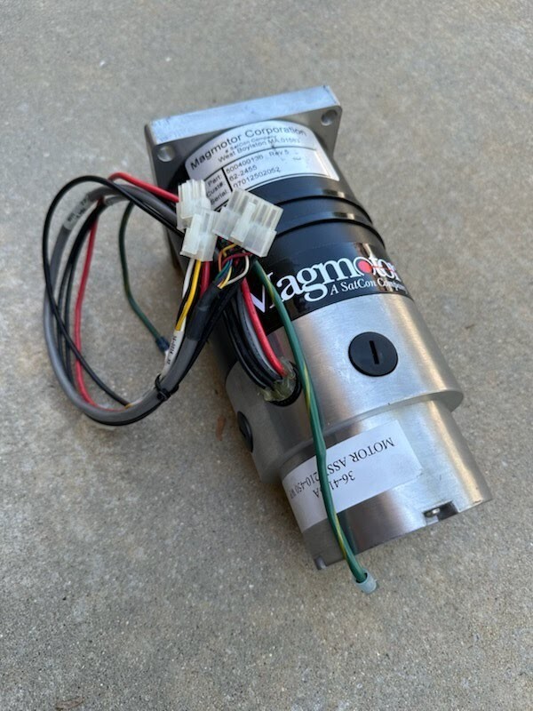 HAAS HRT-210 Brush 17 Pin Servo Motor Magmotor 36-4185A 210-450 WP E726 36-4185