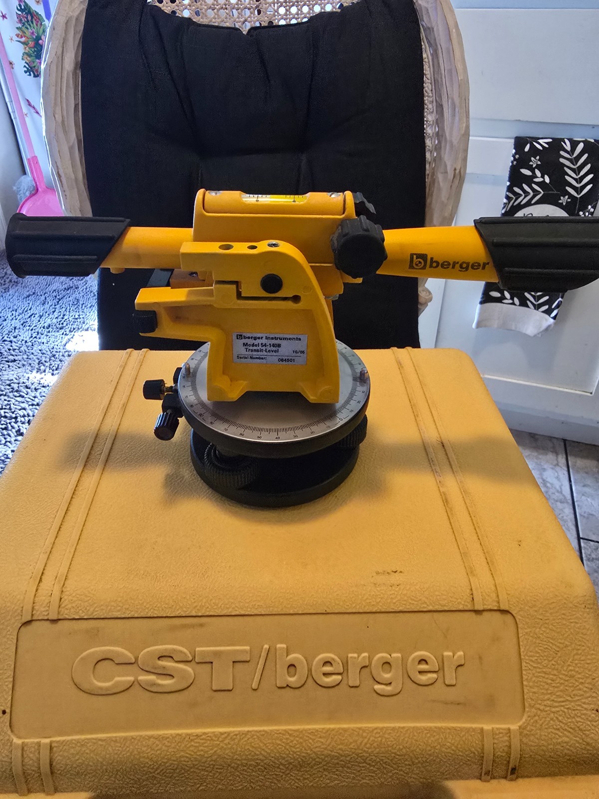 Berger Instruments Model 54-140B Transit-Level with Hard Case