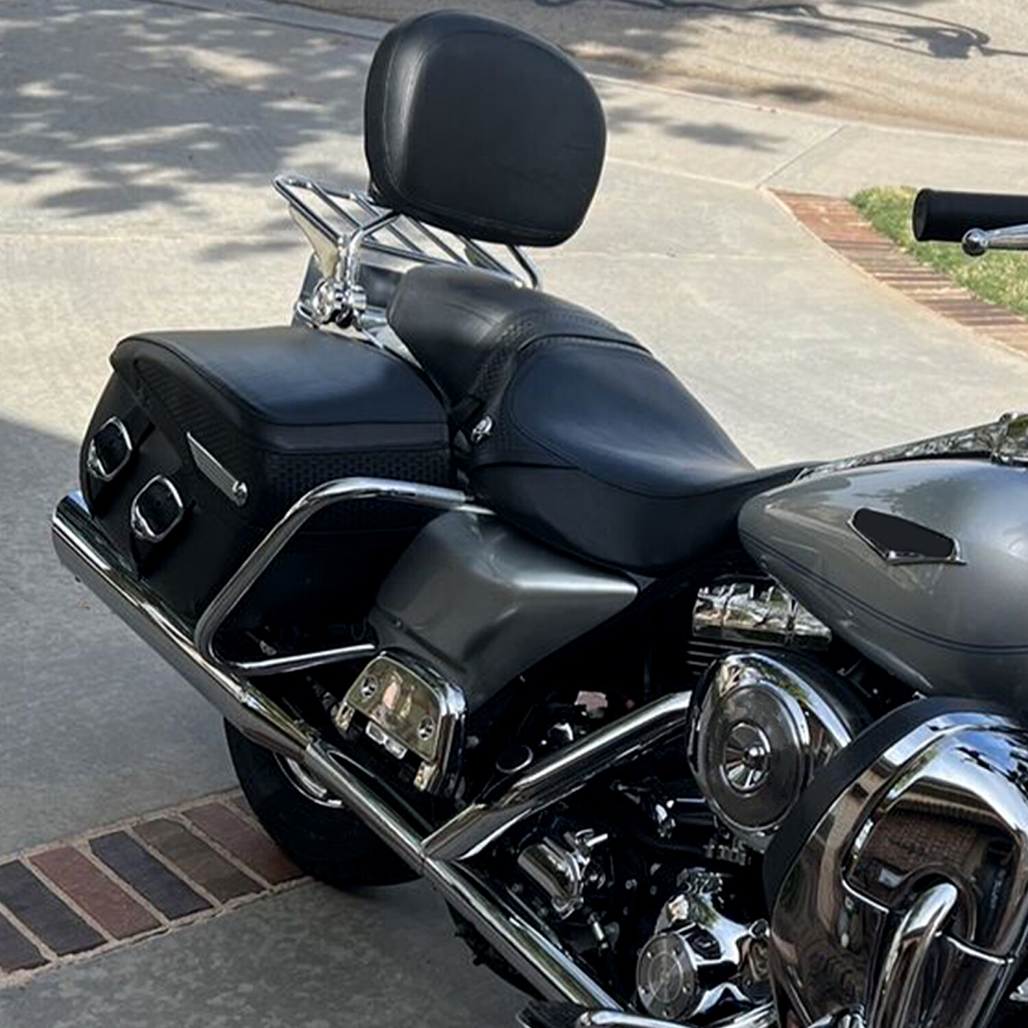 For 97-08 Harley Road King Electra Glide Adjustable Sissy Bar Backrest w/Rack