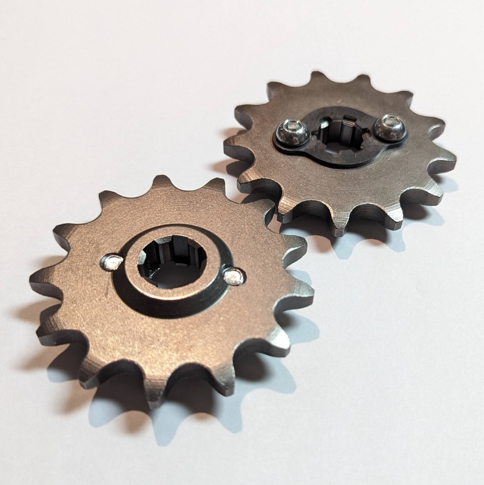 QS138 70H V3 Sprocket 14T 520 Pitch 17mm x 14mm *Extra Strong*