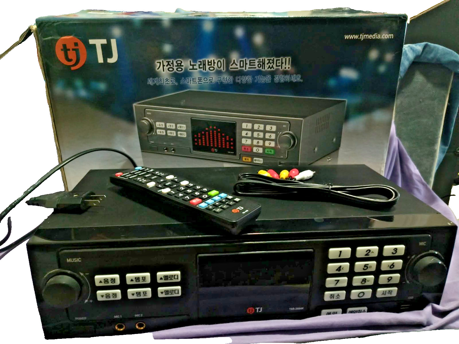 TJ TKR-355HK Home Karaoke Player System Made in Korea w/ Remote AV Cable Tested