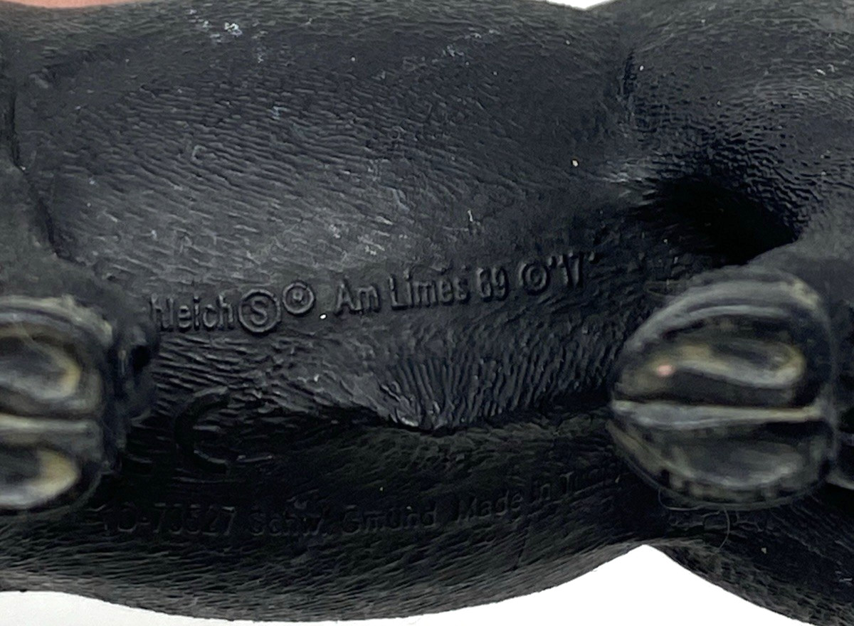 Schleich 2 Texas Longhorn Bulls, Horse & Cowboy Roping Figurines