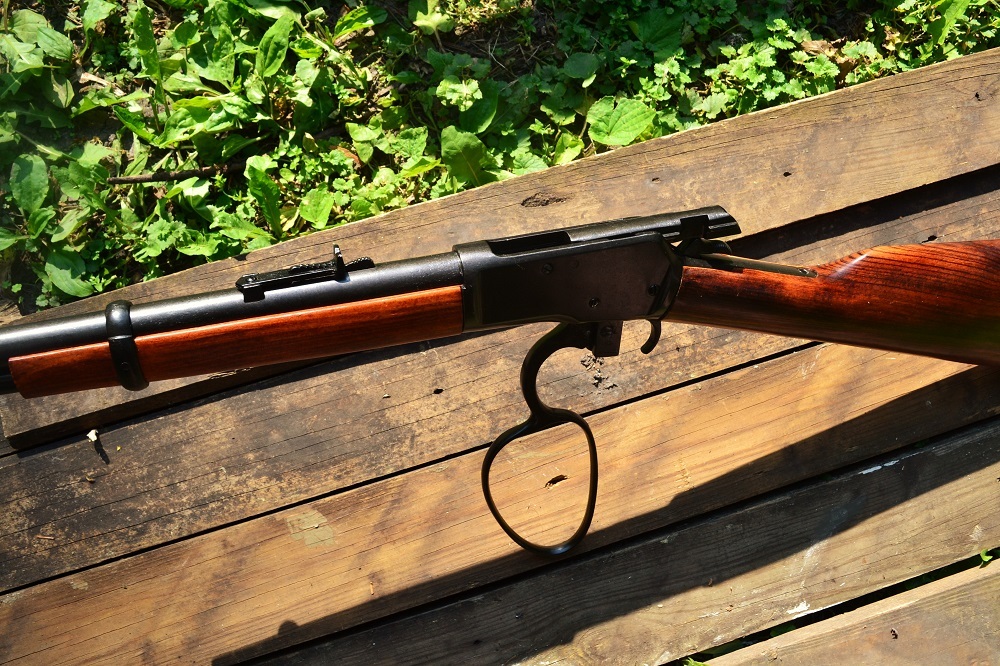 Winchester M1892 The Rifleman Looped Lever Action Carbine Rifle - Denix Replica