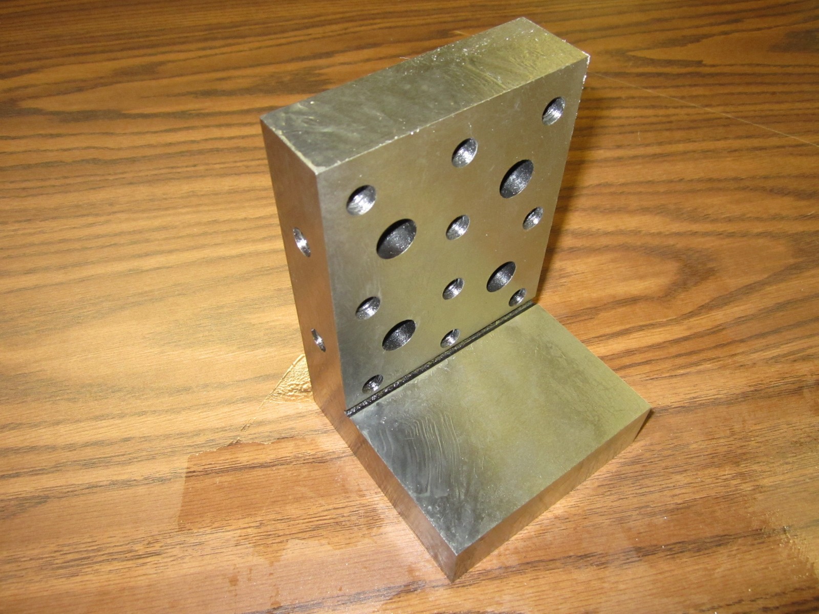 ANGLE PLATE 6x4x4x1-1/4" Precision Ground w. tapped holes 0.0002" #PGAP-644-New