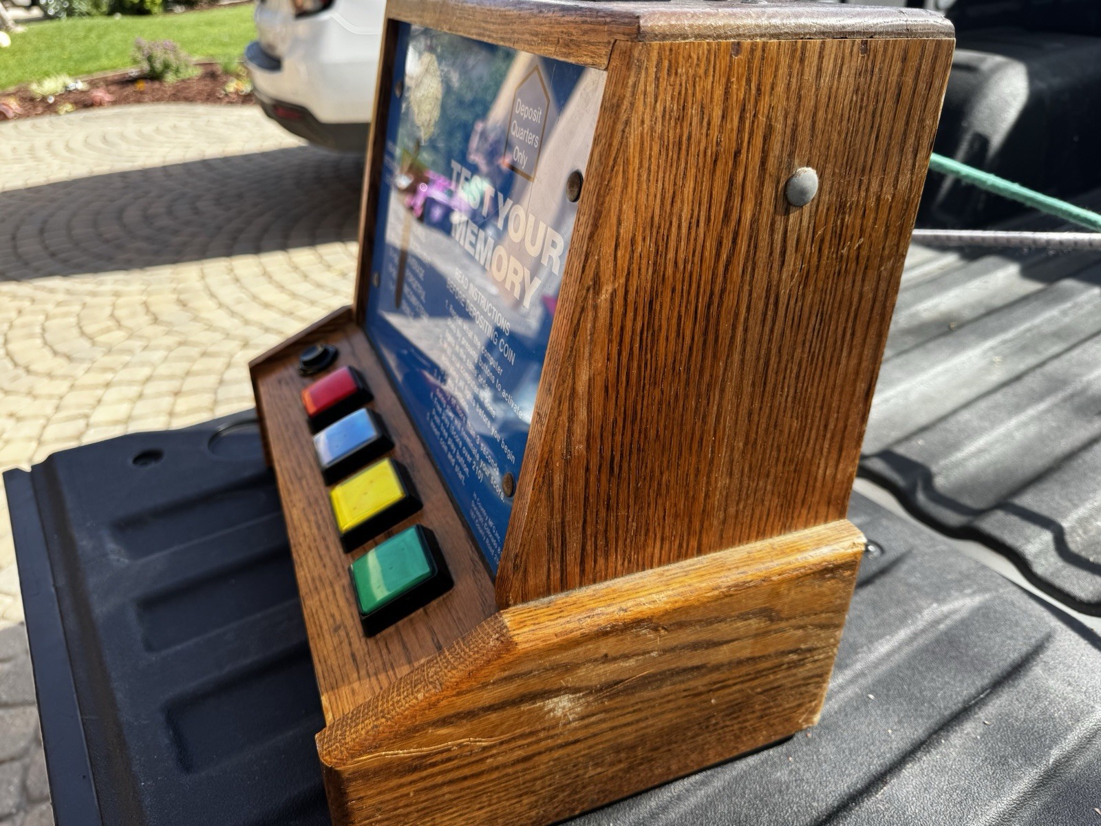 Memory Tester Quarter Coin Operated Simon Says Like Color-Sequence Matching Game