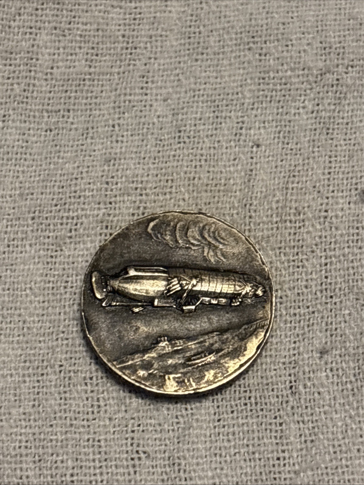 RARE Graf Zeppelin LZ-127 Commemorative Token ~18mm Dime Size Vintage