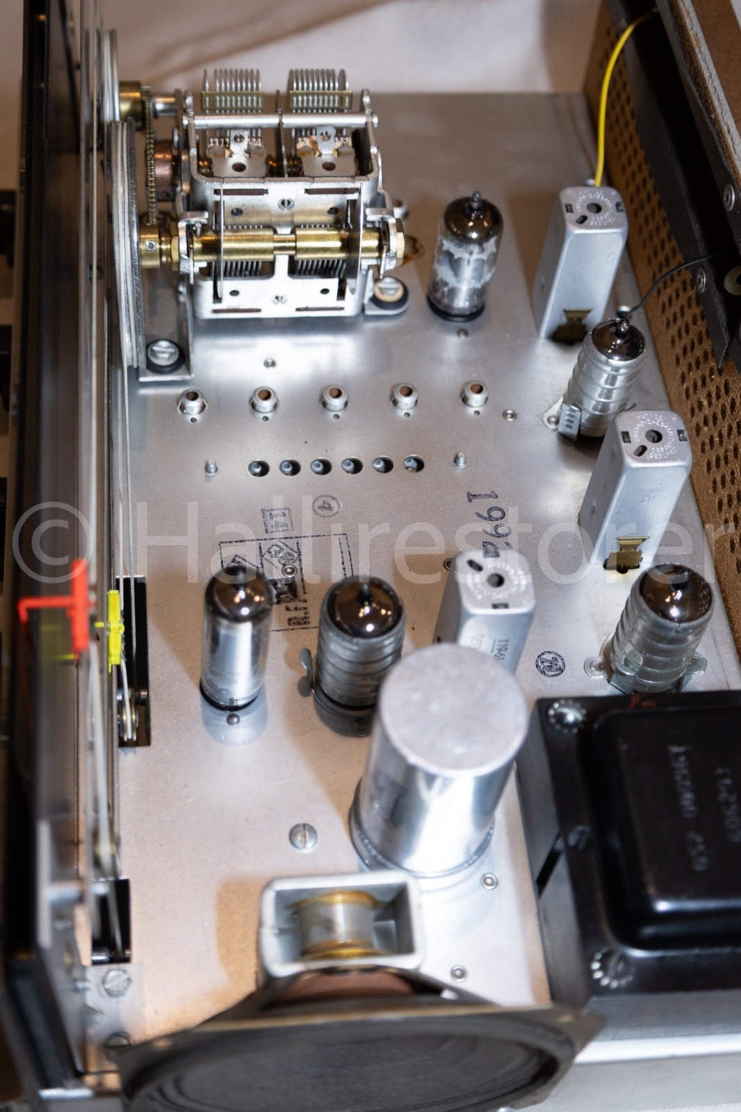 HALLICRAFTERS S-118 RESTORED