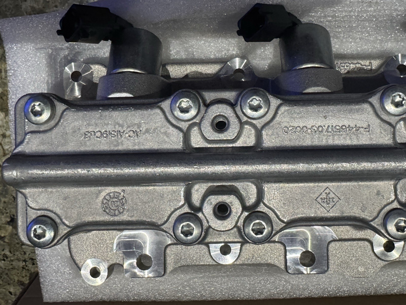 Land Rover 2.0 AJ200 Hydraulic Valve Block RR DISCOVERY SPORT EVOQUE-LR092033