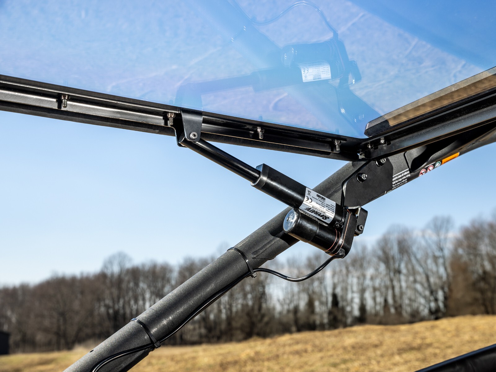 SuperATV Maxdrive Power Flip Windshield for Can-Am Maverick R 2024+