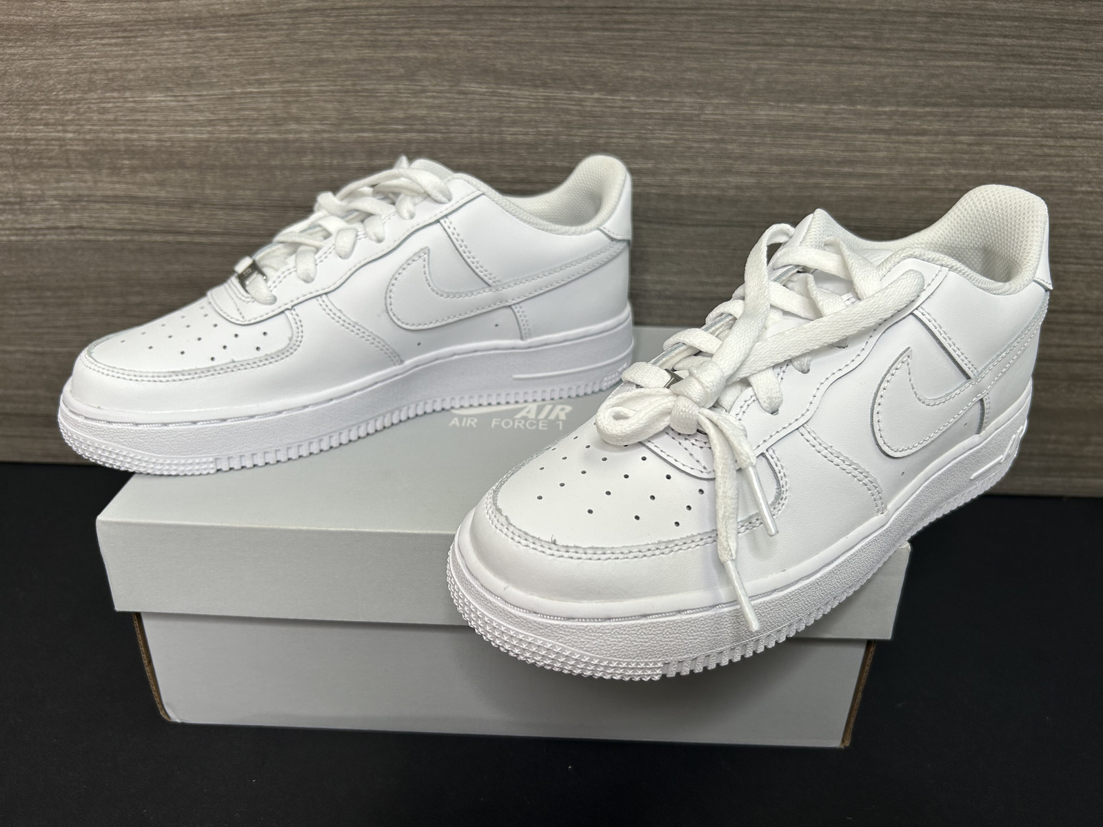 Air Force 1 [DH2920-111] Youth Nike Air Force 1 LE (GS) box May Be Distressed